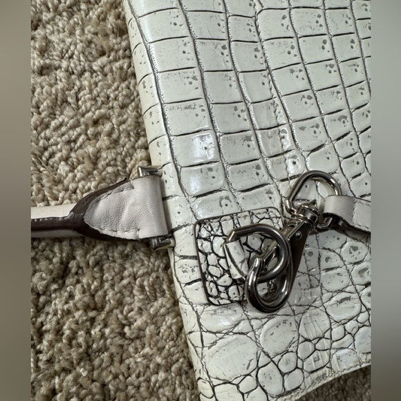 Givenchy the shark bag (Original) - Picture 12 of 12